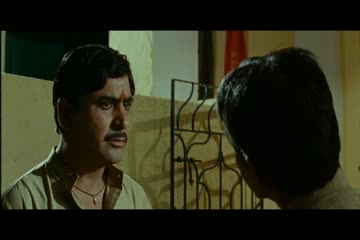 Das Capital Gulamon Ki Rajdhani Hindi Dubbed thumb