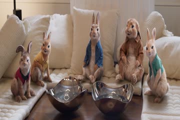 Peter Rabbit 2 The Runaway (2021) ORG Audio Dub In Hindi thumb